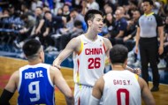 bob半岛体育-5记三分续命！中国男篮26岁3D王牌闪耀：郭士强真没看错他